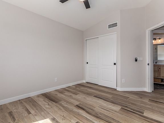 4th image of 3630 E Monona Dr