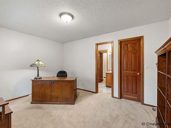 5th image of 5329 Hacker Ct