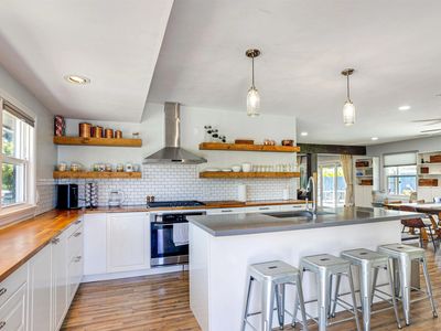 6750 Burgundy St, San Diego, CA, 92120