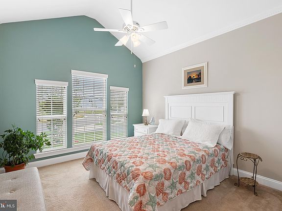 5th image of 23779 Hughes Hideaway Ct