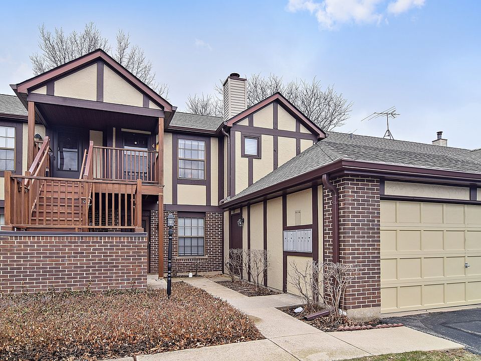 1st image of 358 Bloomfield Ln APT 4