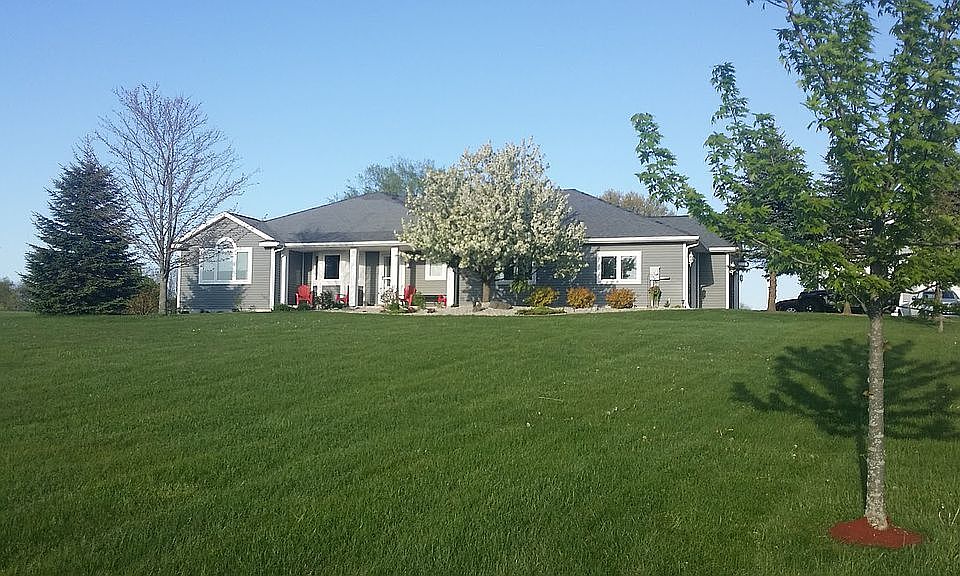 1st image of 9024 Wabasis Shores Dr NE