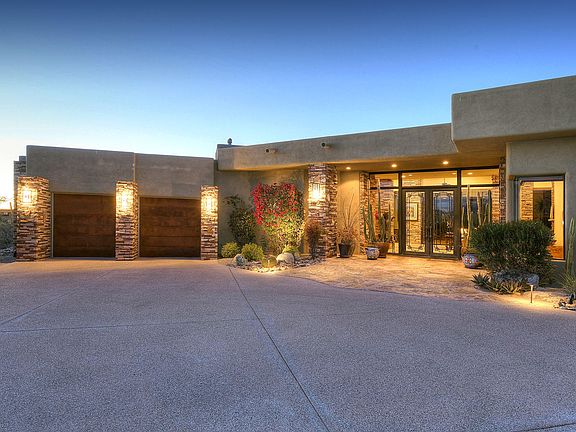 2nd image of 14231 N Giant Saguaro Pl