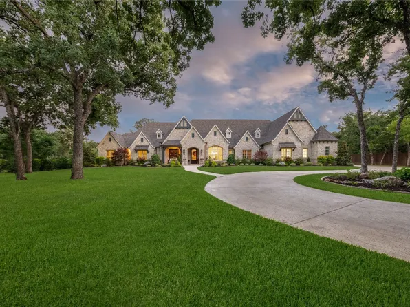 1936 Winter Dr, Keller, TX 76262
