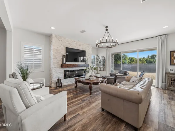5276 N 182ND Lane, Litchfield Park, AZ 85340