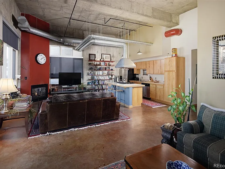 2000 Little Raven St #102 — Photo 7