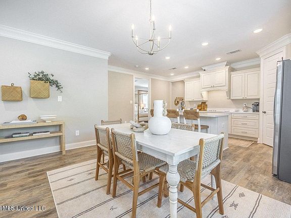 5th image of 12109 Creole Way