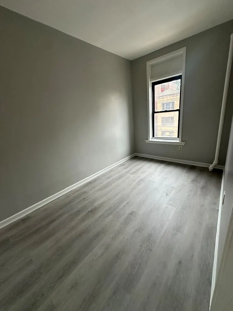 1 bed, 1.0 bath, $2,300 — Photo 2