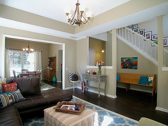 4th image of 4450 Pinehollow Ct