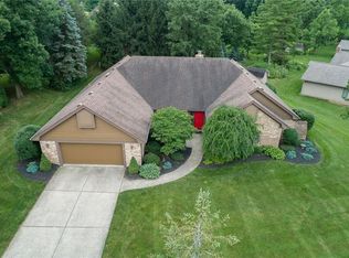 2556 Timber Brook Ln, Dayton, OH 45458