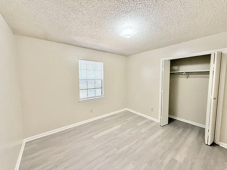 9307 Mabel St #B — Photo 9