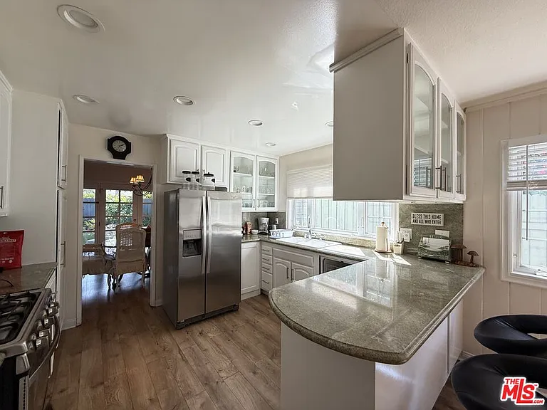30556 Rainbow View Dr — Photo 20