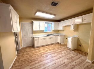 16900 Wellborne Rd, Pearland, TX 77584