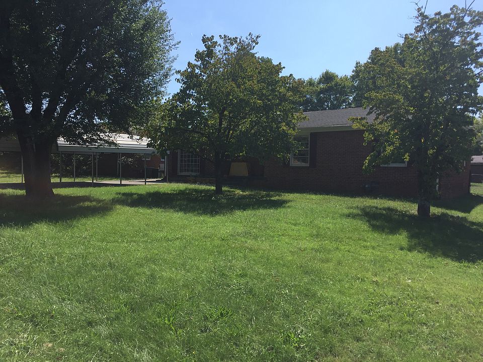 2nd image of 203 N James M Campbell Blvd