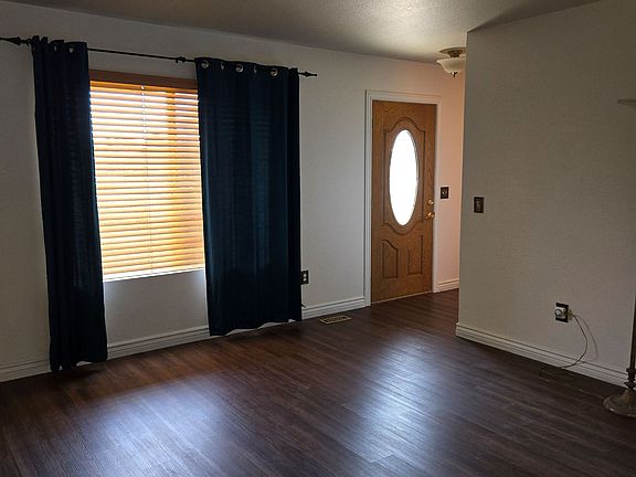 4th image of 112 Melody Ln