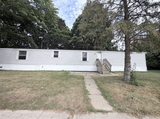 7264 106th St #561, Flushing, MI 48433