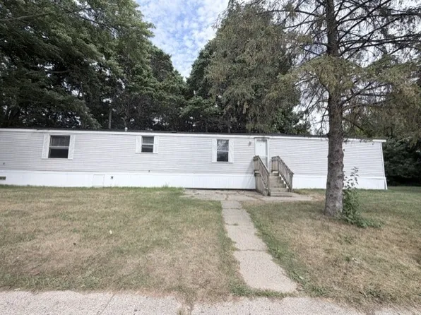 7264 106th St #561, Flushing, MI 48433