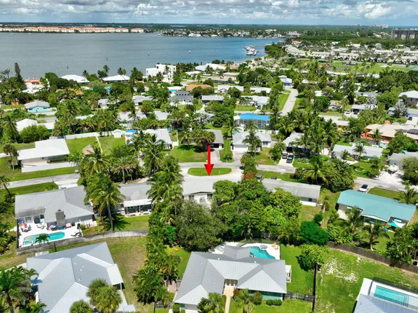 1911 Cypress Ave, Fort Pierce, FL 34949