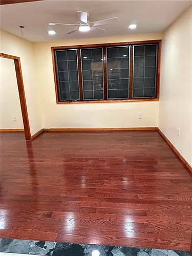 9015 Bayview Pl #2 Photo 1