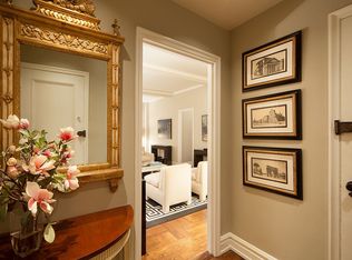135 E 74th St APT 8C, New York, NY