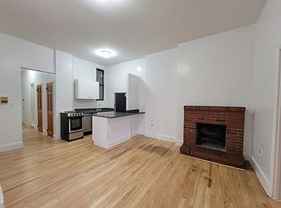 323 W 14th St APT 9, New York, NY 10014