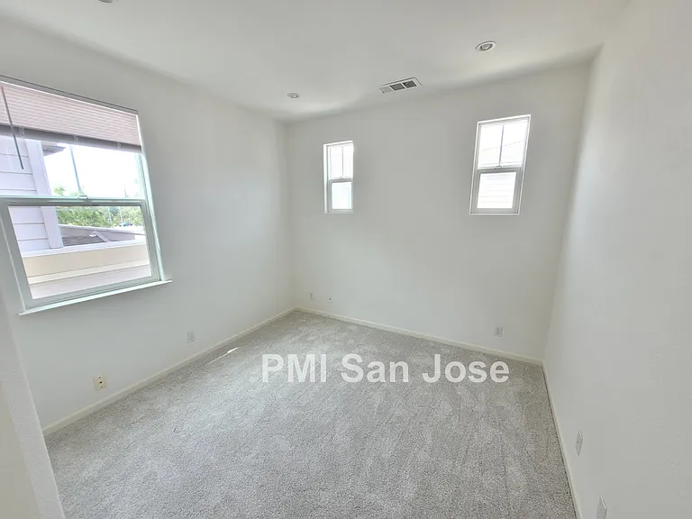 1652 Salamoni Ct — Photo 13