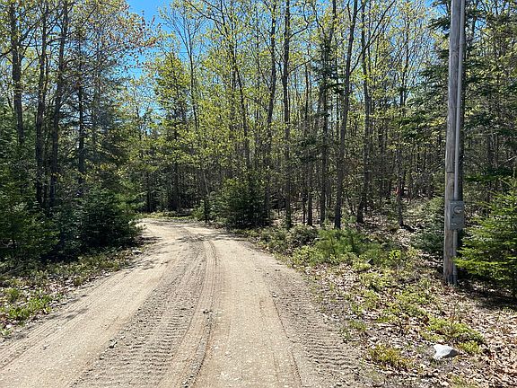 5th image of 3 Cemetery Road