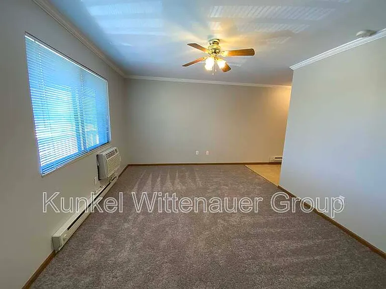 2609A Sierra Dr — Photo 2