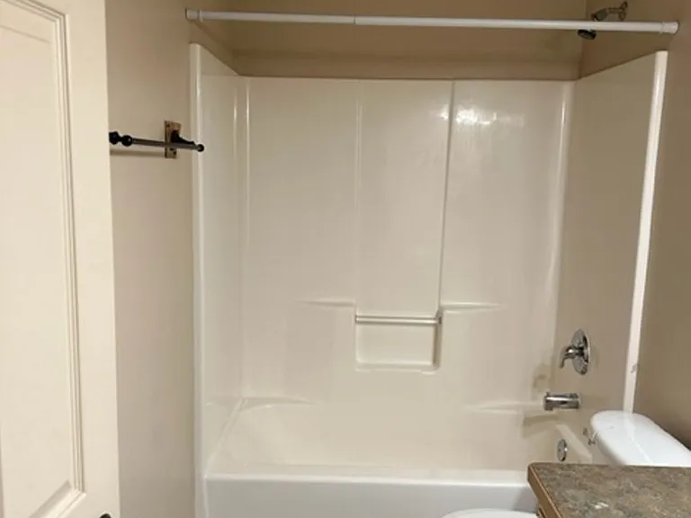 923 Saxon Way — Photo 22