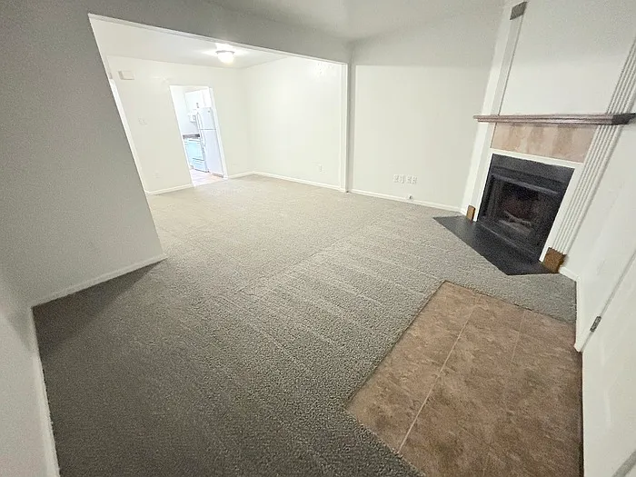3725 Sugar Creek Cir — Photo 4