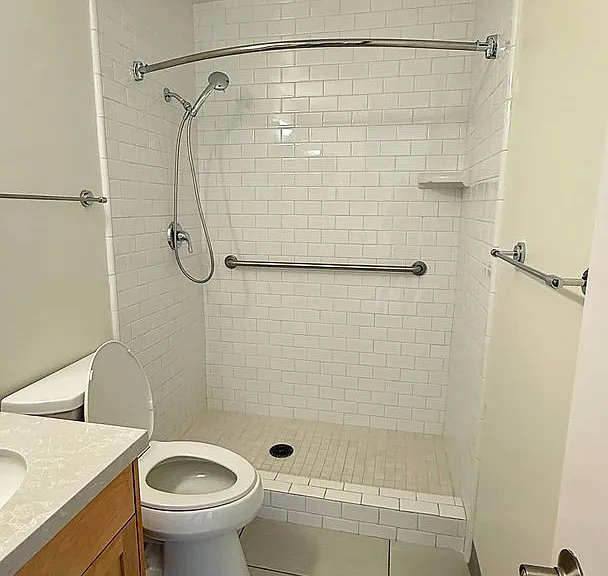 Playa de Oro Apartments — Photo 21