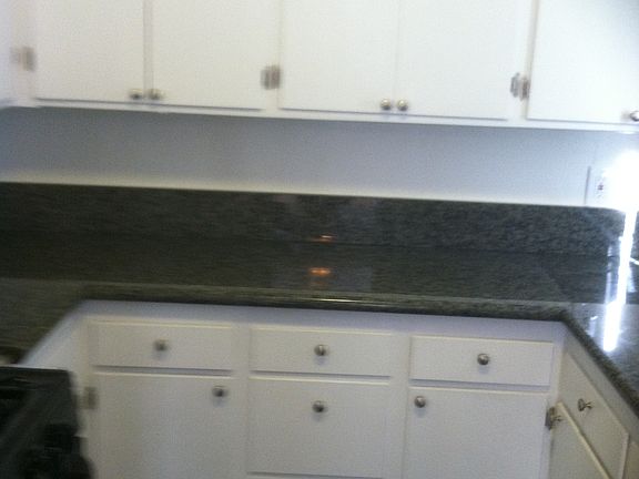 kitchen granite, cabinets