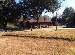 17 Earl Martin Dr, Laurel, MS 39443