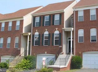 20904 Sandstone Sq, Sterling, VA