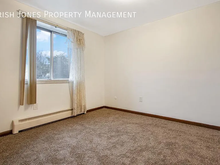 1160 Indian Church Rd #1 — Photo 14