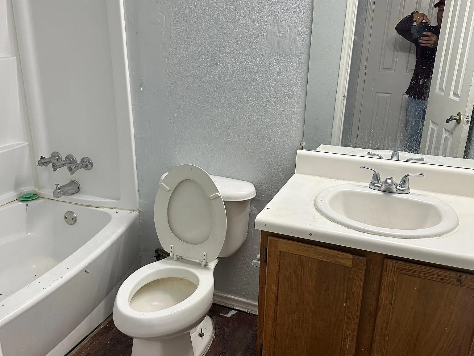 320 S Center St — Photo 4