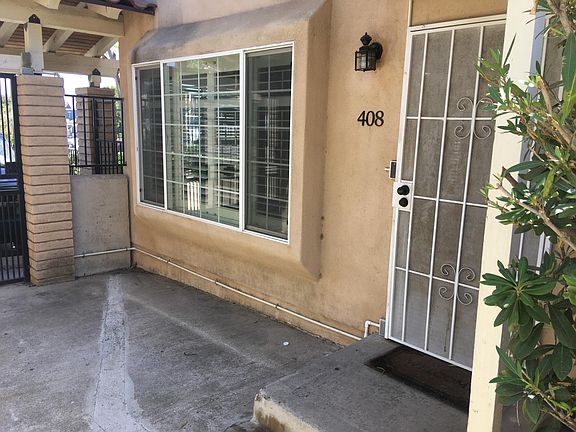 Front entrance of 408 N 30th St