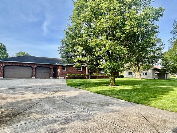 4th image of 3910 Saint Anthony Rd