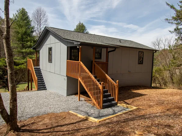 2680A River St, Blue Ridge, GA