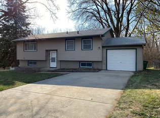 1506 Bryan Ave, Bellevue, NE 68005