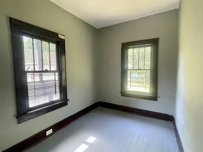 2512 Boone St — Photo 5