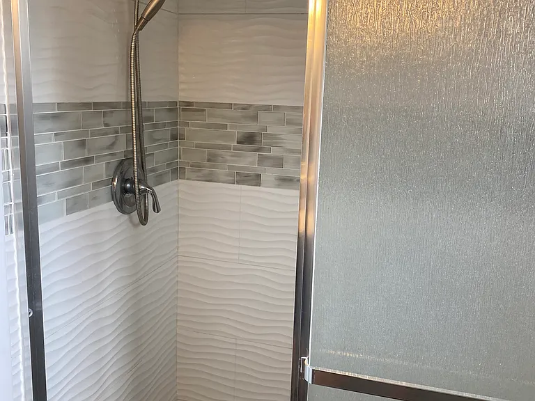 Master shower