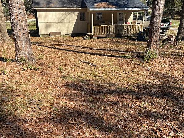 16130 Pinegrove Rd
