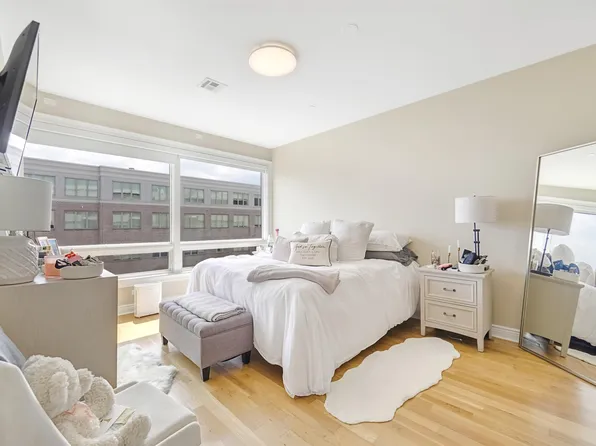 15 Somerset Lane image 10 of 31