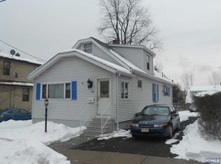 300 Washington St, Teaneck, NJ 07666