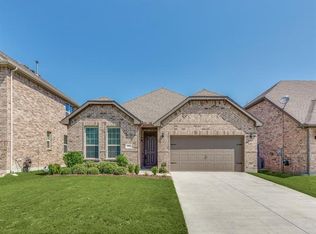 1901 Ridge Creek Ln, Aubrey, TX 76227