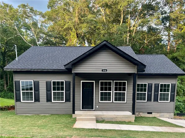 510 Martin Luther King Dr, Lafayette, AL 36862