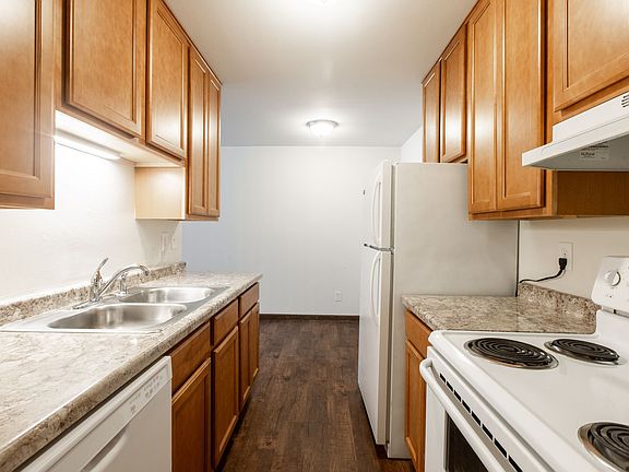 2nd image of 3033 James Ave S APT 302