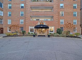 300 Fox Chapel Rd APT 205, Pittsburgh, PA 15238