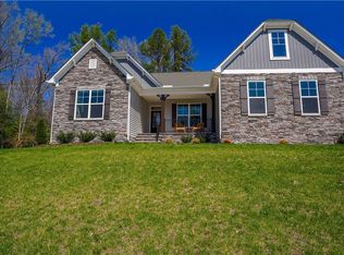10104 Peach Blossom Rd, Mechanicsville, VA 23116